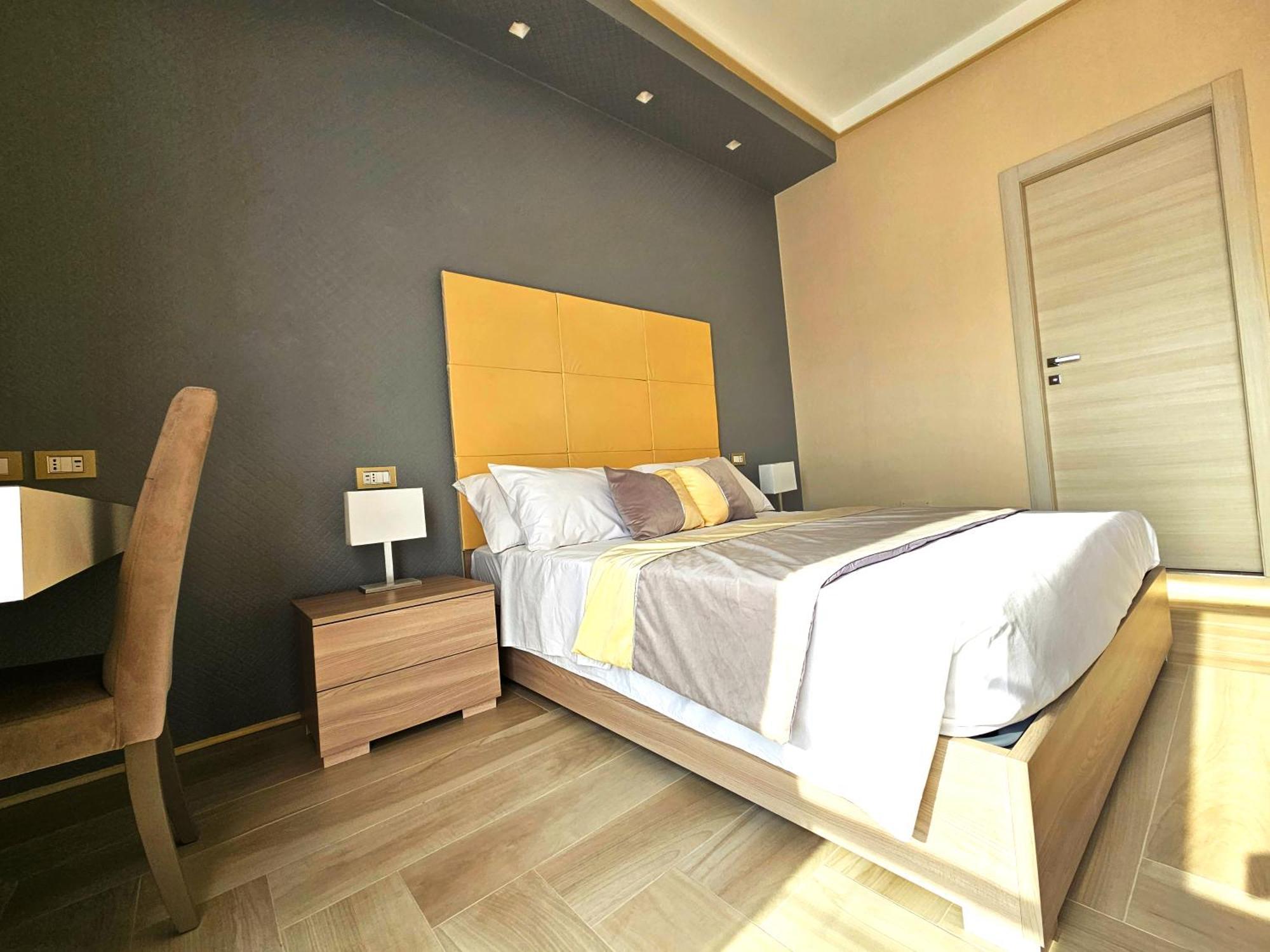 Astoria Boutique Suites Lecce Extérieur photo