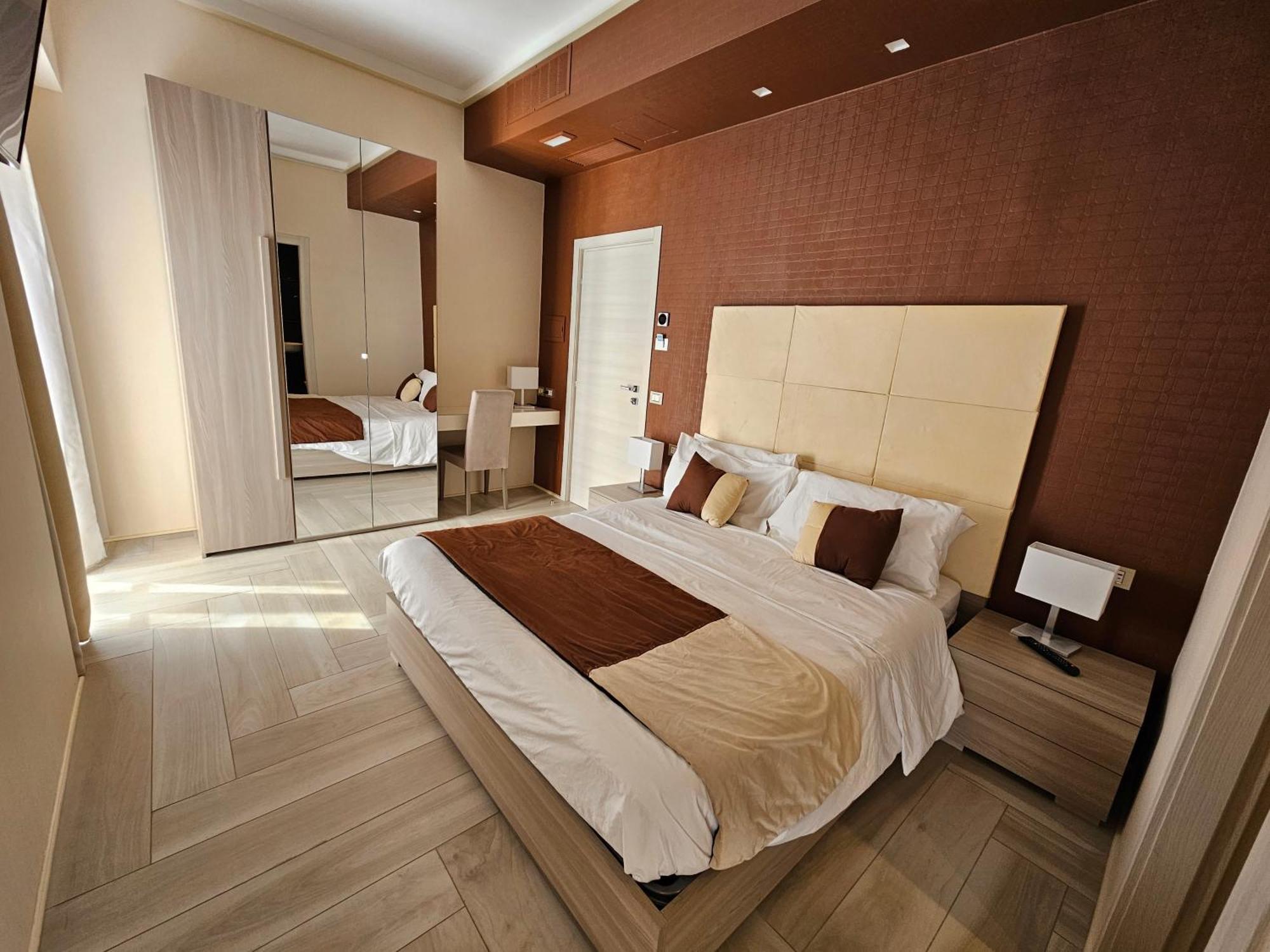 Astoria Boutique Suites Lecce Extérieur photo